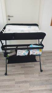 Wickeltisch klappbar,Babypflegeschreibtisch Kinderbett Windeltisch mit Aufbewahrungskorb|schwarz Kunden-Foto 1