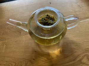 Creano Teekanne aus Glas 1,2l - Glasteekanne mit Glas-Sieb und Deckel - Ideal zur Zubereitung von losen Tees - tropffrei Kunden-Foto 3