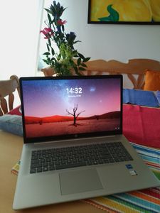 HP 17-cn31, Intel Core i7-1355U, 64GB RAM, 2000GB SSD, Windows 11 Pro + MS Office 2024 Pro, 44cm (17.3") Full HD Kunden-Foto 1