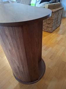 Merax dressoir met schuifdeuren en 4 interne vakken, commode met open planken en verticale ribbels, zwarte metalen poten, geschikt voor de eetkamer, notenhout Klantenfoto 1