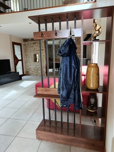 Tribesigns Raumteiler, Wand Raumteiler aus Holz mit Ablagen und Kleiderhaken, 180 cm hoch, moderne Trennwand für Zuhause und Büro, braun Kunden-Foto 1