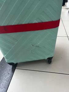 Xonic Design Reisekoffer mit Rollen 360° - ABS Hartschalen-Koffer Trolley mit Zahlenschloss in Handgepäck M-L-XL-Set (Schwarz, XL) Kunden-Foto 13