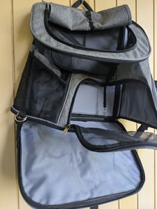 Borse trasportatore gatto animale traspirante viaggio all'aperto zaino multifunzionale per piccoli cani gattini portatile borsa a tracolla gatto borsa trasportatore nero Foto del cliente 2