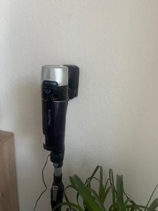 Rowenta RH2037, 2-in-1-Stabstaubsauger, Beutellos, Schwarz, Violett, 0,4 l, Rechteckig, Trocken Kunden-Foto 1