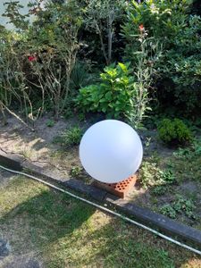 tectake® Kugelleuchte Luminous Globe mit LED-Beleuchtung, 12 W inklusive Erdspieß Kunden-Foto 1