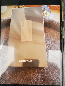 Galaxy S24 Plus, Cobalt Violet, 512 GB Kunden-Foto 5