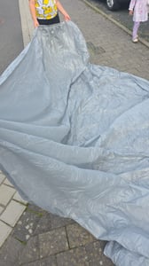 Autoschutzhülle - Auto Abdeckplane - Car Cover - Autoplane Silber - Reflektierende Streifen - 480x175x120cm - Antikratzsicht, Schutz vor  Regen, Sonne Kunden-Foto 4