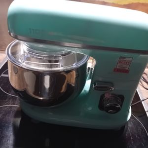 Clatronic® XXL Küchenmaschine | Große Knetmaschine 10L | Starker 1500W Motor | XXL Teigknetmaschine Spritzschutz  Nachfüllöffnung – KM 3765 rot Kunden-Foto 1