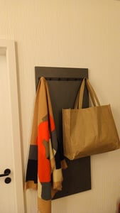 TOJ Living Armadio a muro - 45CM - 6 Ganci - Ganci per armadio - Ganci per armadio - Ganci per armadio a muro - Armadio weiß - Garderobenstange a muro - Ganci per armadio a muro - Edelstahl - Weiß Foto del cliente 1