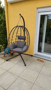 Makika Hängesessel mit Gestell höhenverstellbar aus Polyrattan in Grün / Grau Kunden-Foto 5