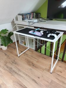 WOLTU Schreibtisch, mit Metallgestell, aus Holzwerkstoff, 100x50x75 cm : Weiß Farbe: Weiß Kunden-Foto 1