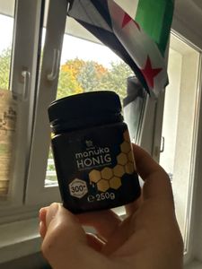 Miele di Manuka - MGO 300+ 250g Foto del cliente 1