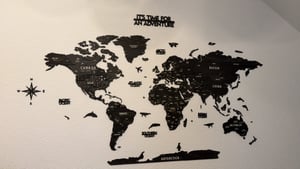 Houten wereldkaart voor aan de muur – 3D houten prikbordkaart, reiscadeau - L |150 cm| Klantenfoto 1