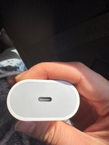 Original Apple Ladegerät 20 W USB C Power Adapter Kunden-Foto 13