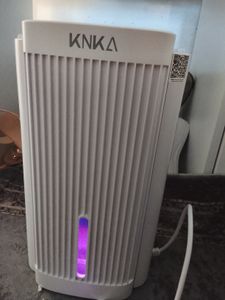7MAGIC Elektrischer Luftentfeuchter klein, 2800ml Raumentfeuchter leise für Schlafzimmer, Mit 7 Farben Nachtlicht & 24H Timer, Schwarz Kunden-Foto 1