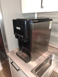 Máquina de hielo 3 en 1, dispensador de agua y triturador de hielo WEBBER, 200 W, capacidad de 20 kg/24 horas, depósito de 6 litros Foto del cliente 2