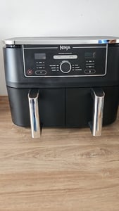 Ninja Heißluftfritteuse AF 400 Foodi Max Dual Zone - Schwarz, 9.5 L Kunden-Foto 2
