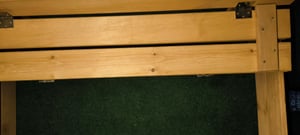 KOTARBAU® Sandkasten mit Abdeckung 120x120 cm Sandkiste aus Holz mit Deckel & Sitzbänken Gartenspielzeug für Kinder mit Sandkastenvlies Natürlich Kunden-Foto 4