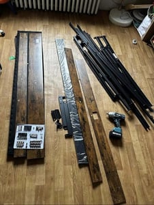 DEWINNER 160 x 200 cm Bettgestell (inkl. Metall-Bettbrett), schwebendes Doppelbett mit LED-Beleuchtung, stabiles Metall-Bettbrett, 20 cm Stauraum Kunden-Foto 2