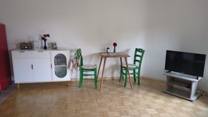t m c s Tommychairs - stolička CUORE do kuchyne a jedálne, robustná konštrukcia z bukového dreva v medovej lakovanej farbe a drevený sedák Fotografia od zákazníka č. 1
