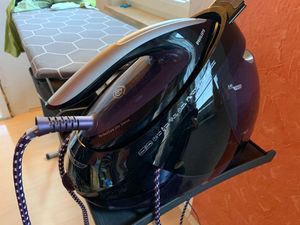 Philips PerfectCare Elite Max. 7.5 bar pressure Steam generator iron Foto del cliente 1