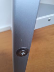 Yakimz Stehleiter Klappleiter 4 Stufen Silber Alu Trittleiter Klapptritt Kunden-Foto 2