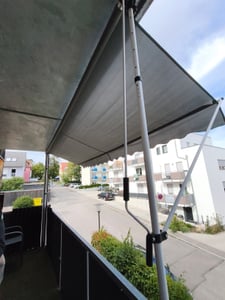 tillvex Balkonmarkise 400 cm Beige Gelenkarm Markise Klemmmarkise Sonnenmarkise Balkon ohne Bohren Kunden-Foto 5