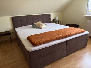 Masseno Boxspringbett GLOS 180x200 cm Komplett-Set mit Bonell Matratze und Topper, Polsterbett mit Bettkästen -Braun, COSMIC 800 Kunden-Foto 14