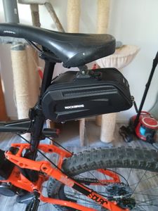 ROCKBROS Fahrrad Satteltasche Wasserdicht Fahrradtasche 3D Hard Shell Fahrradsitz Tasche 1,7L Kunden-Foto 1