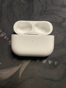 Apple AirPods Pro 2a generazione USB-C custodia di ricarica singola / ricambio originale Foto del cliente 6