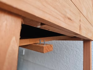 TTL GARDEN Balkon Hochbeet M 80x40x80 cm – Holz Pflanzkasten mit Ablage & Folie braun Kunden-Foto 8
