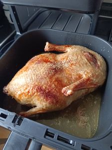 Heißluftfritteuse Premium II Chef Edition, 6.2 Liter, Airfryer, 50 Papiereinleger inkl., 360° Luftzirkulation, 12-in-1-Kochfunktionen, spülmaschineng. Kunden-Foto 2