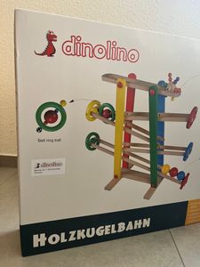 dinolino Kugelbahn bunt groß Holz mit 5 Rollelementen - Murmelbahn Kinderspielzeug Buntes Holzspielzeug für Kinder - Rollbahn, Holzkugelbahn Kunden-Foto 3