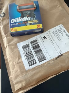 Gillette Proglide Power 8 Original Ersatzklingen Rasierklingen mit Gleitstreifen Kunden-Foto 4