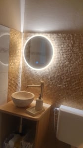 Badspiegel mit Bluetooth Spiegel Rund 80cm Kalt/Neutral/Warmweiß dimmbar Touch-Schalter Anti-Beschlag Badezimmerspiegel Spiegel Energiesparend Lichtspiegel IP44 Kunden-Foto 1