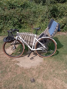WYNN Gravelbike Gravel 28 Zoll GRL1.1 grün Rahmenhöhe 54 cm Damen Herren 14 Gänge Gepäckträger Schutzbleche Kunden-Foto 3