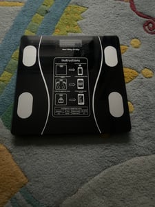 Personenwaage Digital, Körperfettwaage, Waage mit APP, Bluetooth Waage für Körperfett, mit BMI-Messung und automatischer Kalibrierung, LCD Display Kunden-Foto 1