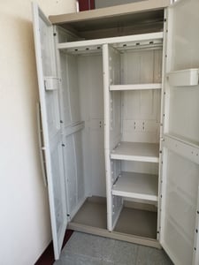 KIS Kunststoffschrank "EXCELLENCE", schmal Sand Kunden-Foto 4