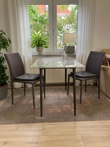 WISFOR Esstisch Marmor Optik, Küchentisch Esszimmertisch für 4 Personen, Rechteckig Tisch mit rutschfesten Beinen aus Metall, Modern Design, Kaltes Jadeit Weiß Kunden-Foto 1