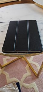 Cadorabo Schutzhülle für Samsung Galaxy Tab S5e (10.5 Zoll) Tablet Hülle in Schwarz  Etui Case Cover Tasche Auto Wake up Kunden-Foto 1