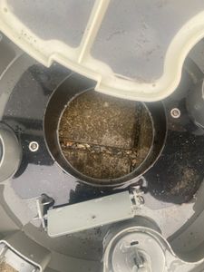 Redkey S100 Kabelloser Poolroboter für 100 m², automatischer Poolsauger hält 130 Minuten mit starker Saugkraft, 180μm für oberirdischen/flachen Pool Kunden-Foto 1