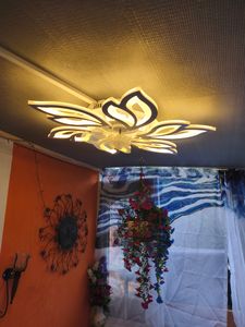 ZMH Wentylator sufitowy LED z oświetleniem 48W Czarna lampa sufitowa z wentylatorem Cichy pilot zdalnego sterowania Ściemnianie 3 temperatury barwowe 6 prędkości Timer Lampa sufitowa do sypialni do salonu jadalni Zdjęcie produktu od klienta nr 4