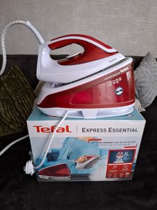 Tefal Express Essential Dampfbügelstation SV6111 Kunden-Foto 1