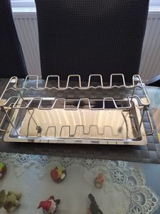 Blumtal Hähnchenschenkel Halter aus 100% Edelstahl inkl. Auffangschale - Robuster Hähnchen Grill Ständer, für 12 Schenkel, Spülmaschinengeeignet Kunden-Foto 1