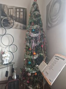 Vianočný stromček HOMCOM s plastovým podstavcom, 390 vetvičiek, biely Fotografia od zákazníka č. 2