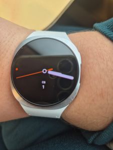 Samsung Galaxy Watch 8, 3,81 cm (1.5"), AMOLED, Touchscreen, 32 GB, GPS, 34 g Kunden-Foto 8