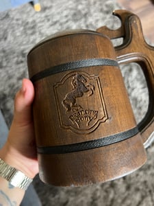 Brocca in legno con coperchio «Prancing Pony» – Brocca in stile «Il Signore degli Anelli» | Regalo per gli appassionati di fantasy Foto del cliente 2