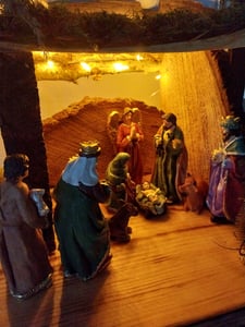 Kribbeeldjes, 10 stuks - 100% met de hand beschilderd / Afmetingen ongeveer 11 cm - Figuurtjes voor de kerstkribbe Klantenfoto 4