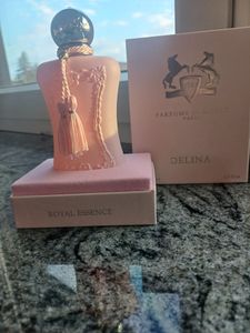 Parfums De Marly Delina Edp Spray Kunden-Foto 2