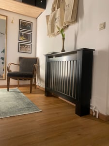 ECD Germany Heizkörperverkleidung Landhausstil 78x19x82 cm, Weiß, aus MDF lackiert, Heizungsverkleidung für Schlafzimmer Wohnzimmer Kunden-Foto 3
